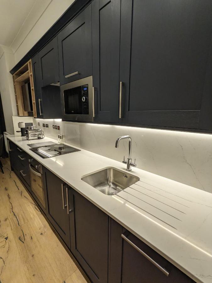 Modern Aptmt, 2 Stops To Central London, Smart Lock, Netflix Ealing Luaran gambar