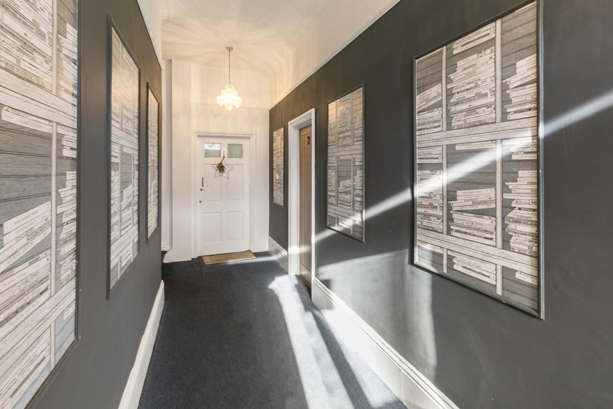 Modern Aptmt, 2 Stops To Central London, Smart Lock, Netflix Ealing Luaran gambar